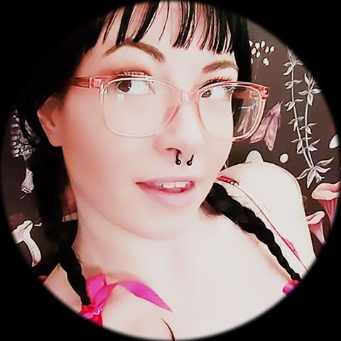 Phyrexian Hannah